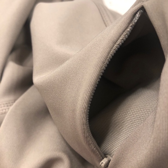 NWT…Avia Sport Piped Leggings - XXL - Picture 10 of 12